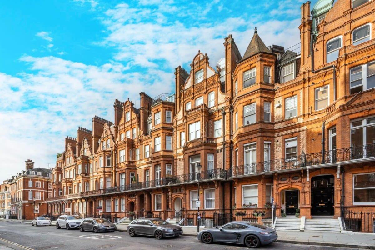לונדון Charming Chelsea Studio Your Cozy Urban Retreat מראה חיצוני תמונה
